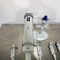 Eppendorf Research Plus x6 Pipettes image 3